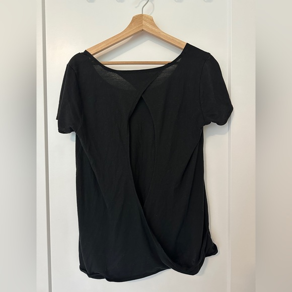 Open Back T shirt - Picture 2 of 2